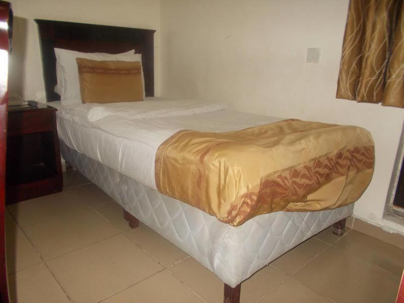 Beni Hotel Lagos Exteriör bild